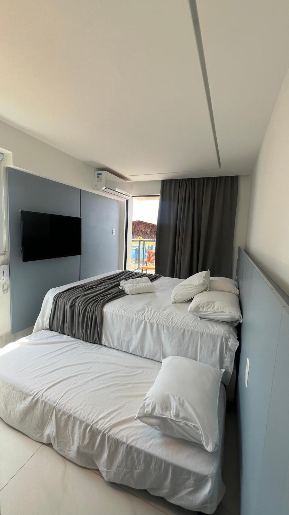 Flat A Beira Mar Pe Na Areia